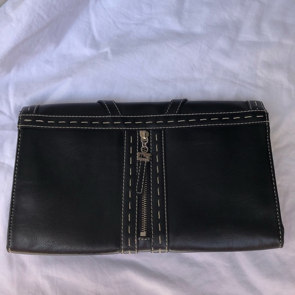 Guess black clutch with white contrast stitching - Picture 2 of 6